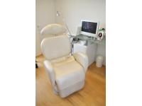 としな歯科医院